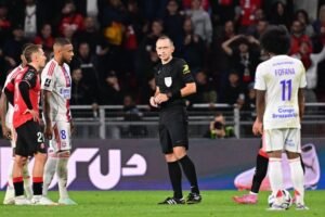 Rennes Lyon rouge