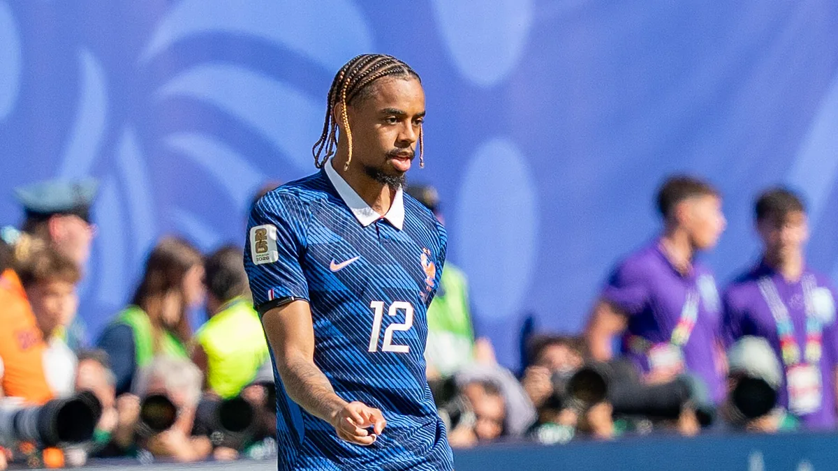 Bradley Barcola sous le maillot de l'équipe de France face au Sénégal en Coupe du monde, juin 2026