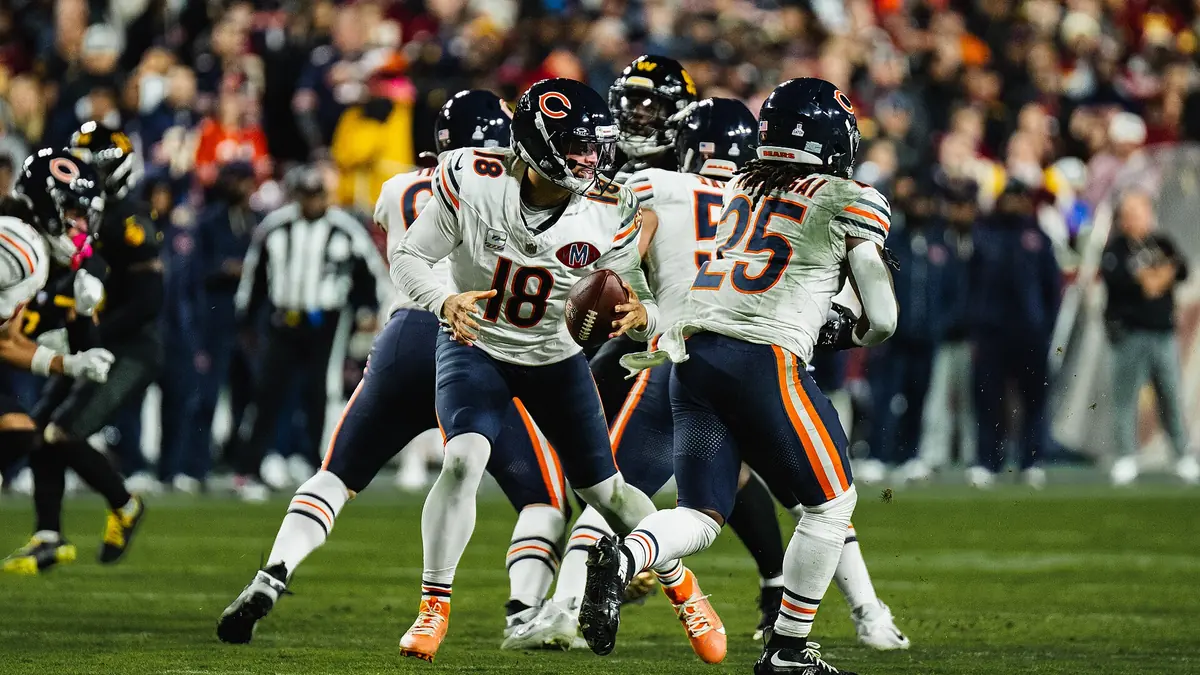 L'attaque des Chicago Bears, avec Caleb Williams, face aux Washington Commanders en octobre 2025