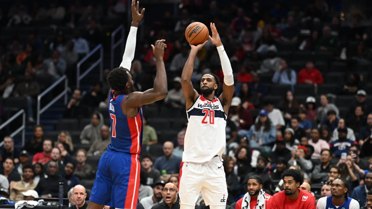 Alex Sarr au tir sous le maillot des Wizards face aux Pistons en présaison NBA, octobre 2026