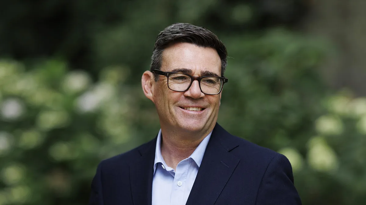 Andy Burnham, Premier ministre britannique, dans le jardin du 10 Downing Street en juillet 2026