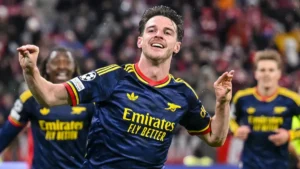 Declan Rice célèbre son but avec Arsenal à Munich en Ligue des champions, octobre 2026