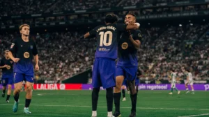 Lamine Yamal et Gabriel Jesus fêtent un but du FC Barcelone face au Betis à La Cartuja, octobre 2026
