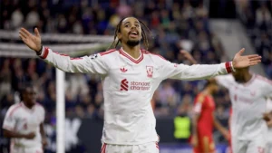 Bradley Barcola sous le maillot de Liverpool face au LASK Linz en Ligue des champions, octobre 2026