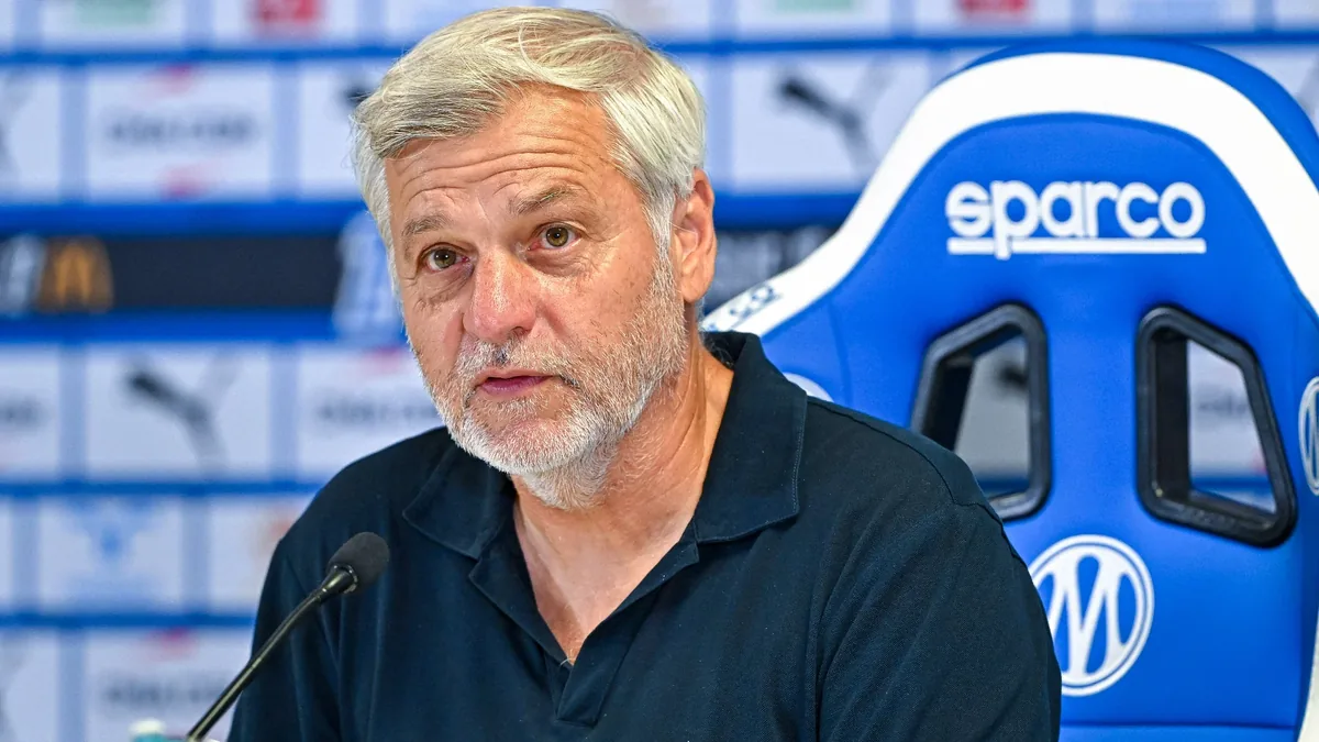 Bruno Genesio, entraîneur de l'OM, en conférence de presse au club, saison 2026-2027