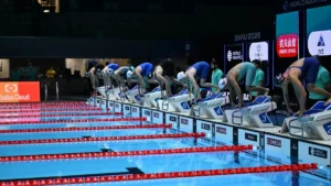 Départ d'une finale féminine de la Coupe du monde de natation 2026 lors de l'étape de Bakou