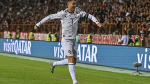 Cristiano Ronaldo célèbre un but sous le maillot du Portugal face à l'Arménie, septembre 2025
