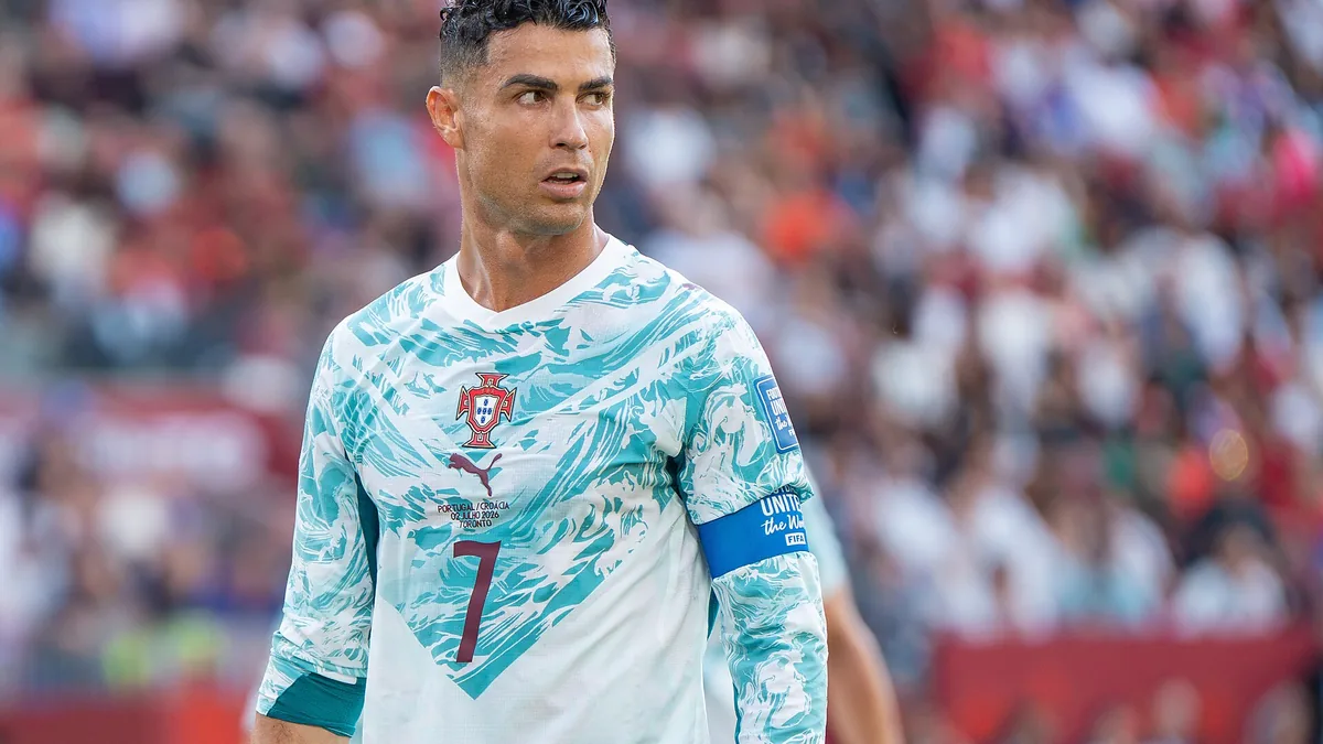 Cristiano Ronaldo, brassard de capitaine, sous le maillot du Portugal face à la Croatie en Coupe du monde, juillet 2026
