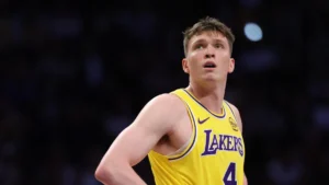 Dalton Knecht sous le maillot des Los Angeles Lakers face au Thunder à la Crypto.com Arena, avril 2026