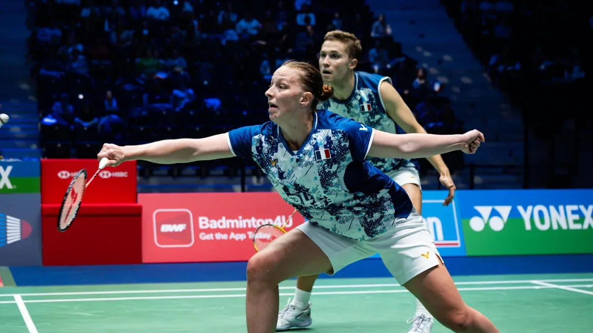 Delphine Delrue et Thom Gicquel en double mixte sous le maillot de l'équipe de France, saison 2026