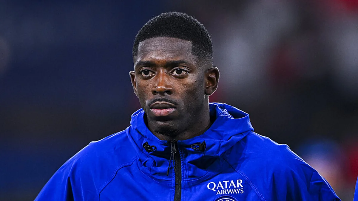 Ousmane Dembélé en veste d'échauffement du PSG avant un match, octobre 2026
