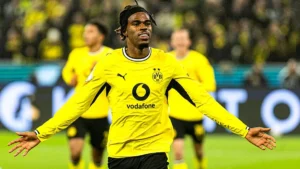 Un joueur du Borussia Dortmund célèbre un but au Signal Iduna Park, octobre 2026