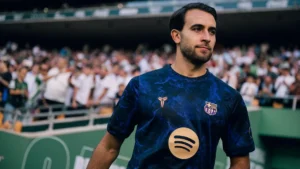 Eric Garcia sous le maillot du FC Barcelone avant le match face au Betis à Séville, octobre 2026