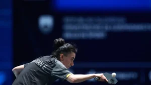 Félix Lebrun serre le poing face à Anton Källberg en finale des Championnats d'Europe à Ljubljana, octobre 2026