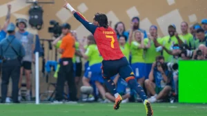 Ferran Torres célèbre son but avec l'Espagne en finale de la Coupe du monde contre l'Argentine, le 19 juillet 2026