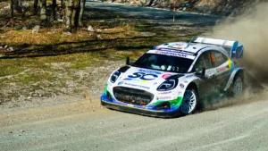 Ford Puma Rally1 de Josh McErlean en spéciale lors du Rallye de Croatie, en avril 2026