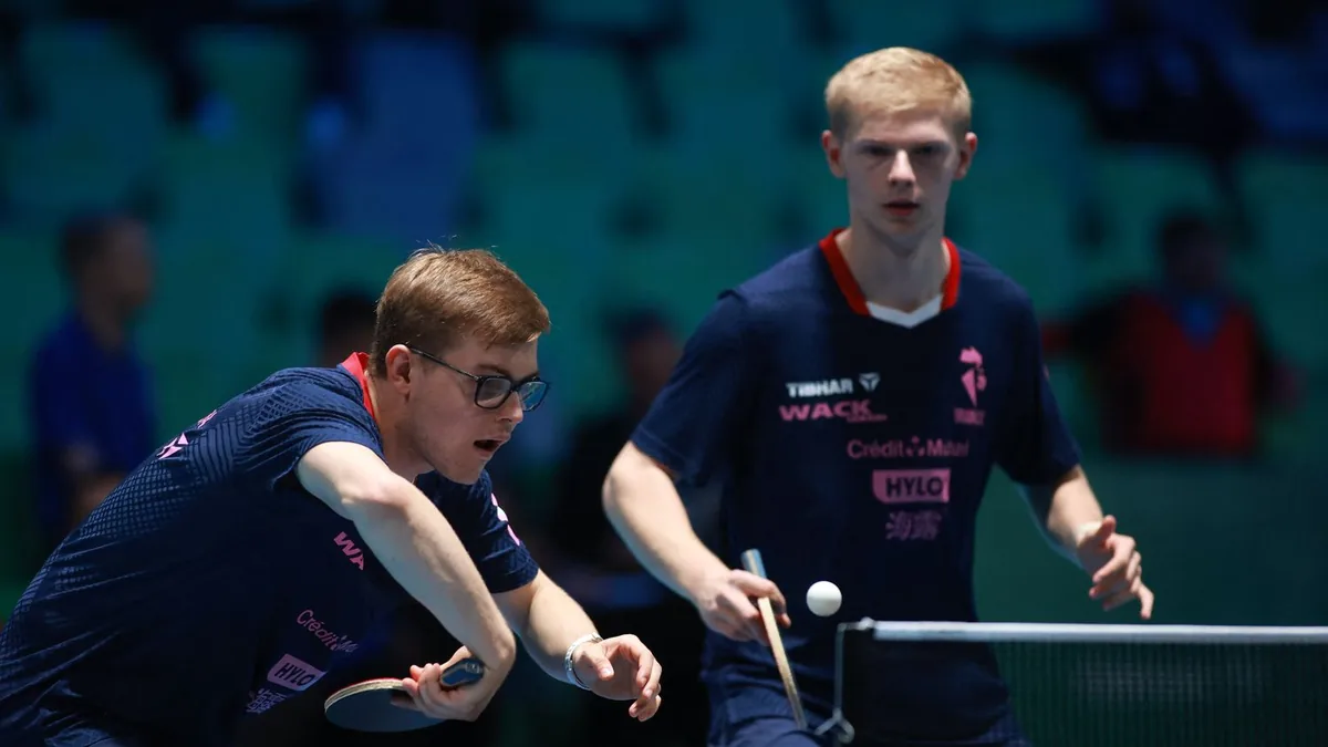 Alexis et Félix Lebrun en double aux championnats d'Europe de tennis de table en Slovénie, octobre 2026