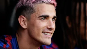 Gavi, milieu du FC Barcelone, sourire aux lèvres sous le maillot du club, septembre 2026