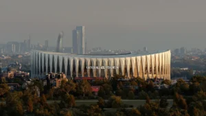 Rendu officiel du Generali Stadium, futur stade de l'Inter et de l'AC Milan, avec la ville de Milan en arrière-plan