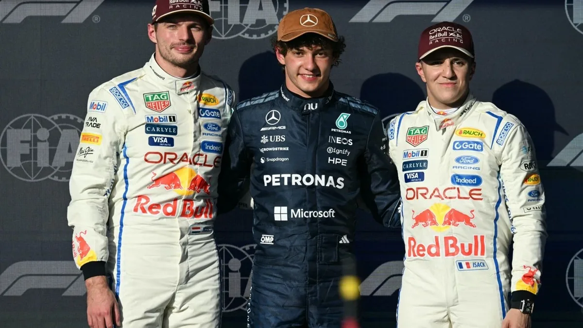 Max Verstappen, Kimi Antonelli et Isack Hadjar après les qualifications du GP des États-Unis à Austin, octobre 2026