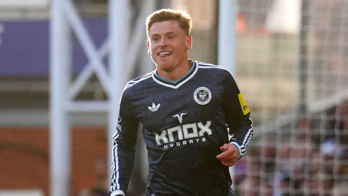 Harvey Barnes, buteur de Newcastle, célèbre à Selhurst Park face à Crystal Palace, octobre 2026