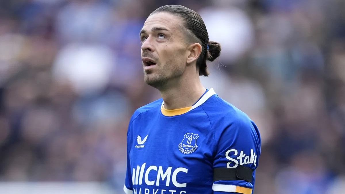 Jack Grealish sous le maillot d'Everton lors d'un match de Premier League, saison 2026-2027