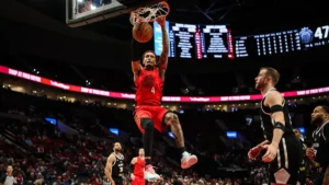Jeremy Sochan au dunk sous le maillot des Portland Trail Blazers face aux London Lions, octobre 2026