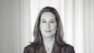 Portrait officiel de Kathleen Kennedy diffusé par LA28 pour l'annonce de sa nomination, octobre 2026