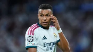 Kylian Mbappé sous le maillot du Real Madrid lors d'un match de Ligue des champions, septembre 2026