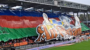 Tifo des supporters du FC Lorient au stade du Moustoir lors d'un derby face à Brest