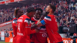 Les joueurs du LOSC, dont Olivier Giroud et Alexsandro, fêtent le but de Dilane Bakwa contre Le Havre, octobre 2026