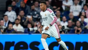 Kylian Mbappé sous le maillot du Real Madrid face au RB Leipzig au Bernabéu, 21 octobre 2026