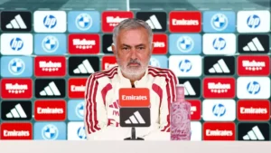 José Mourinho en conférence de presse au Real Madrid à la veille du Clasico, octobre 2026