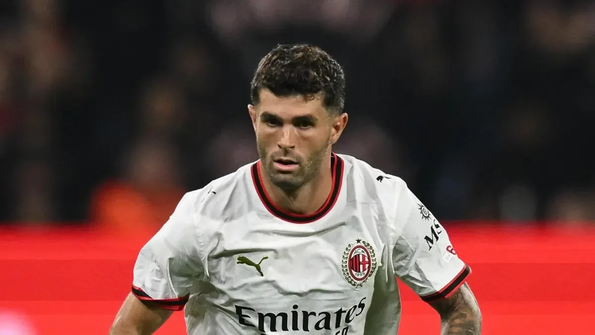 Christian Pulisic en action sous le maillot extérieur 2026-2027 de l'AC Milan