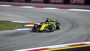 Rafael Câmara au volant de sa Formule 2 Invicta Racing au Grand Prix d'Autriche, juin 2026