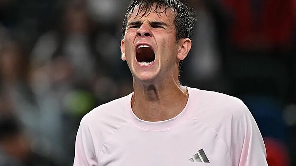 Rafael Jodar exulte après sa victoire sur Casper Ruud en quart de finale du Masters 1000 de Shanghai, octobre 2026