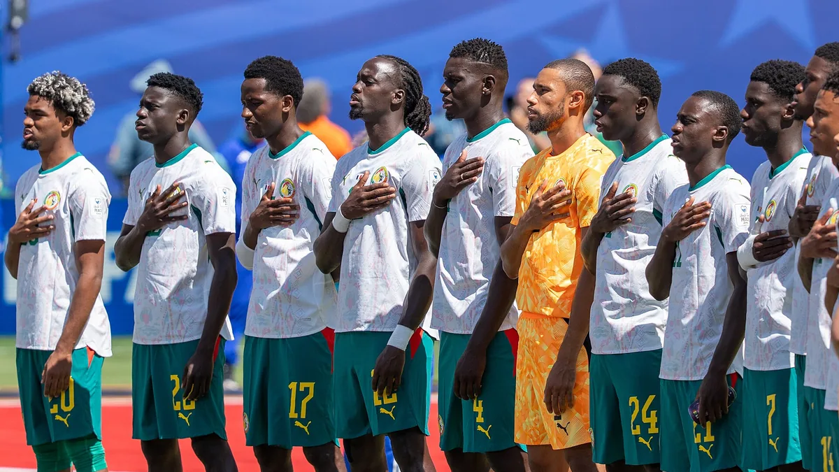 Les joueurs du Sénégal pendant l'hymne avant leur match contre la France à la Coupe du monde, le 16 juin 2026