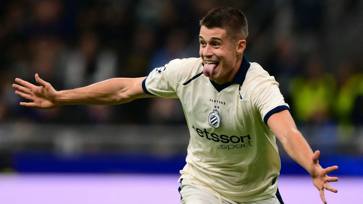 Nicolò Tresoldi célèbre un but sous le maillot du Club Bruges face à l'Inter à San Siro, octobre 2026