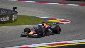 Max Verstappen au volant de la Red Bull RB22 lors des essais du Grand Prix d'Autriche, juin 2026